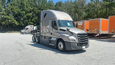 2023 Freightliner Cascadia 126