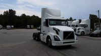 2018 Volvo VNL300
