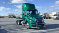 2020 Freightliner Cascadia 126