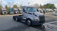 2020 Freightliner Cascadia 126