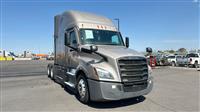 2023 Freightliner Cascadia