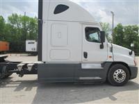 Used 2016 Freightliner Cascadia for Sale