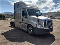 Used 2013 Freightliner Cascadia for Sale
