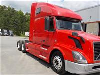 Used 2016 Volvo 670 for Sale