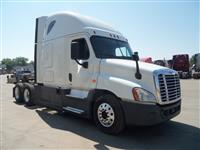Used 2015 Freightliner Cascadia for Sale