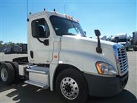 Used 2011 Freightliner Cascadia for Sale