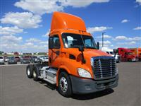 Used 2011 Freightliner Cascadia for Sale
