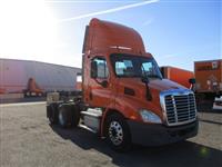 Used 2011 Freightliner Cascadia for Sale