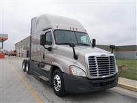 Used 2015 Freightliner Cascadia for Sale