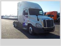 Used 2015 Freightliner Cascadia for Sale