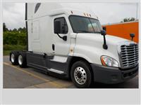 Used 2015 Freightliner Cascadia for Sale