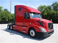 2017 Volvo VNL64T670
