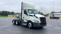 2020 Freightliner Cascadia 126