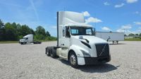 2020 Volvo VNL300