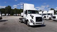 2016 Volvo VNL300