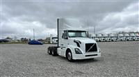 2018 Volvo VNL300