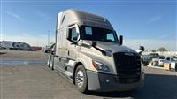 2023 Freightliner Cascadia