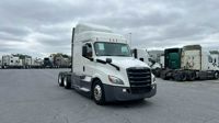 2020 Freightliner Cascadia 126