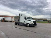 2022 Freightliner Cascadia 126