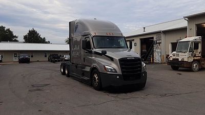 2023 Freightliner Cascadia 126