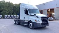 2020 Freightliner Cascadia 126