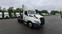 2020 Freightliner Cascadia 126