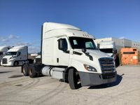 2019 Freightliner Cascadia 126