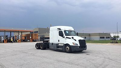 2022 Freightliner Cascadia 126