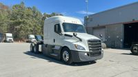 2021 Freightliner Cascadia 126