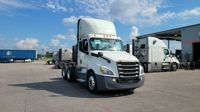 2019 Freightliner Cascadia 126