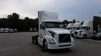 2018 Volvo VNL300