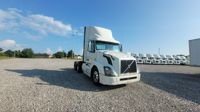 2018 Volvo VNL300