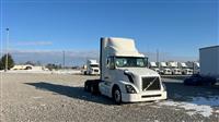 2018 Volvo VNL300