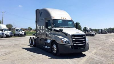 2025 Freightliner Cascadia 126
