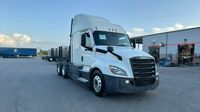2021 Freightliner Cascadia 126
