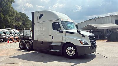 2023 Freightliner Cascadia 126