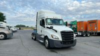 2020 Freightliner Cascadia 126