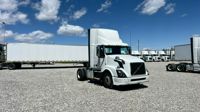 2018 Volvo VNL300