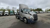 2020 Freightliner Cascadia 126