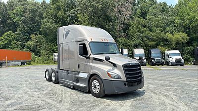2023 Freightliner Cascadia 126