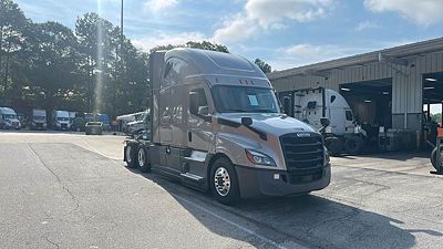 2025 Freightliner Cascadia 126