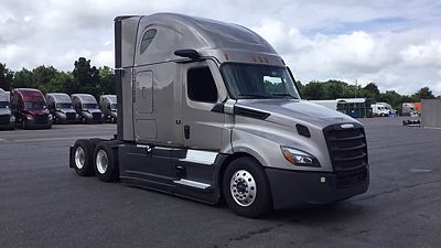 2025 Freightliner Cascadia 126