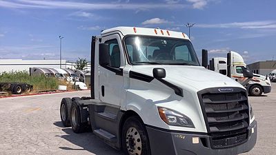 2020 Freightliner Cascadia 126