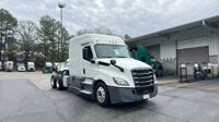2021 Freightliner Cascadia 126
