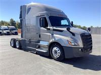 2023 Freightliner Cascadia