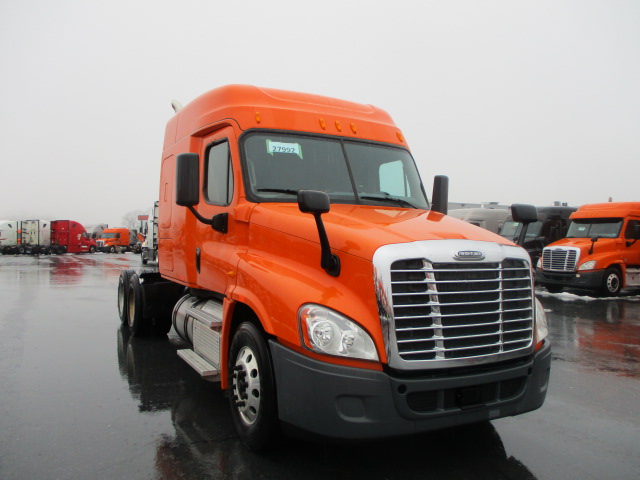 Semi Trucks For Sale In Pa >> Semi Trucks For Sale By Schneider National Harrisburg Pa Semi Trucks For Sale In Pa >> Semi Trucks For Sale By Schneider National Harrisburg Pa