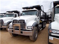 Used 2017 Mack GU713 for Sale