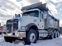 2018 Mack GU713