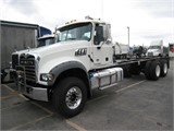 2018 Mack GU713