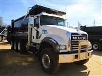 2017 Mack GU713